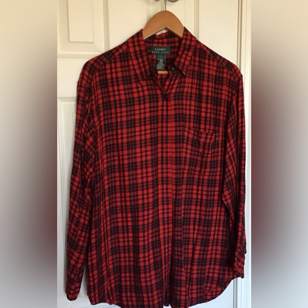 VNTG Lauren Ralph Lauren Red and Black Plaid Casual Shirt Size Large